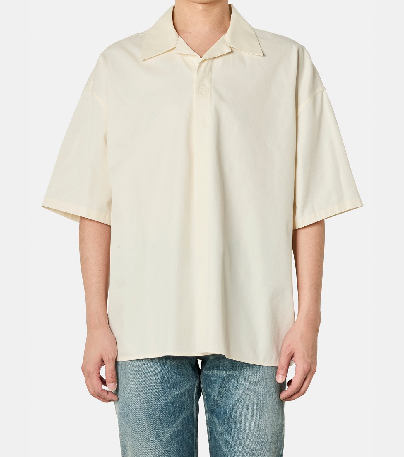 SHORT SLEEVE SHIRT