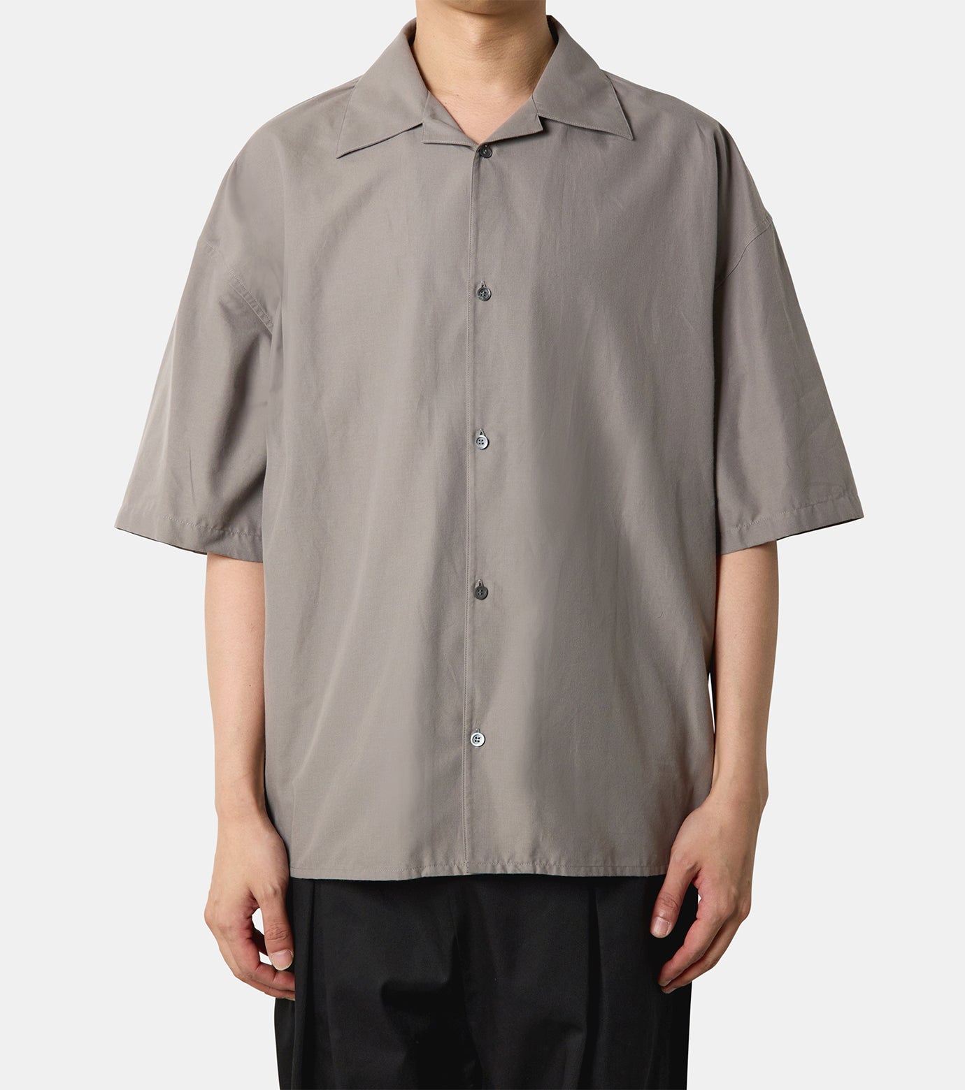 SHORT SLEEVE SHIRT