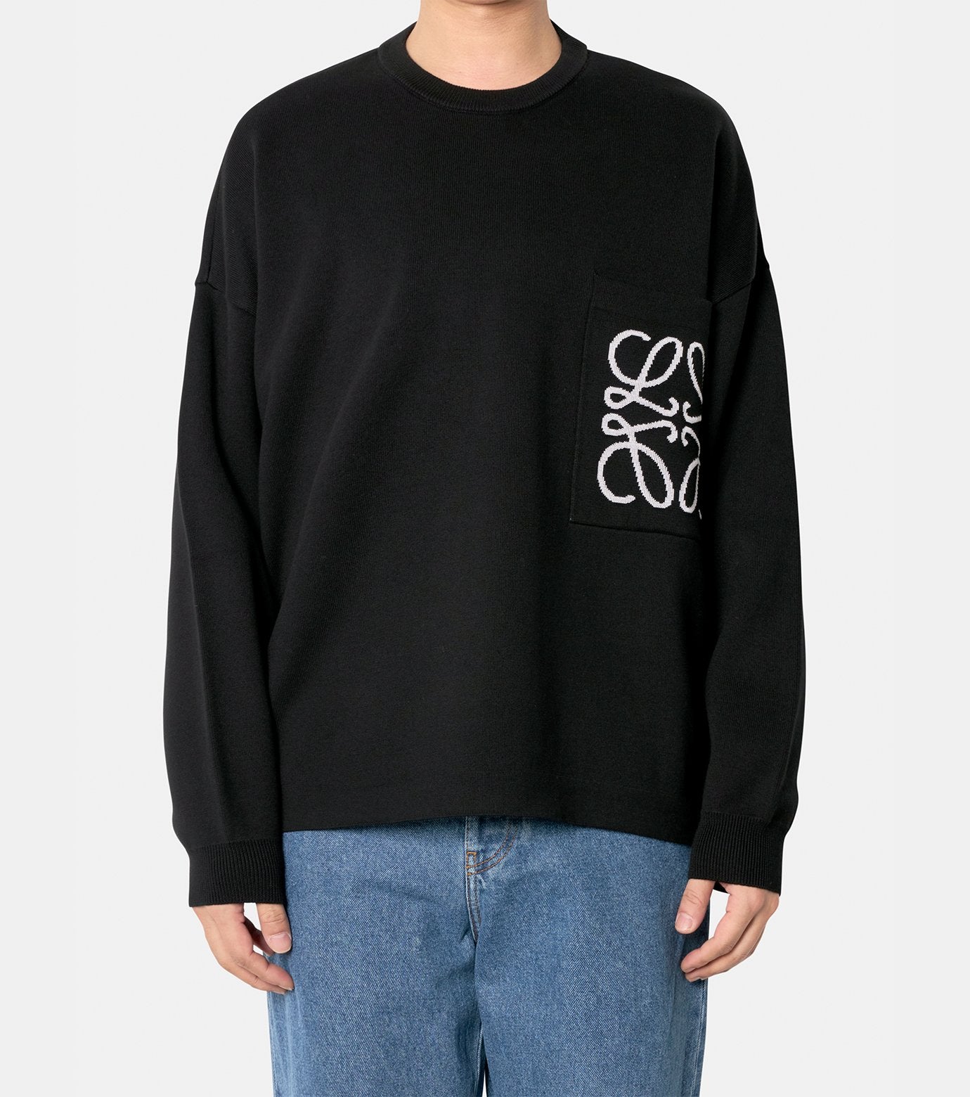 ANAGRAM POCKET SWEATER