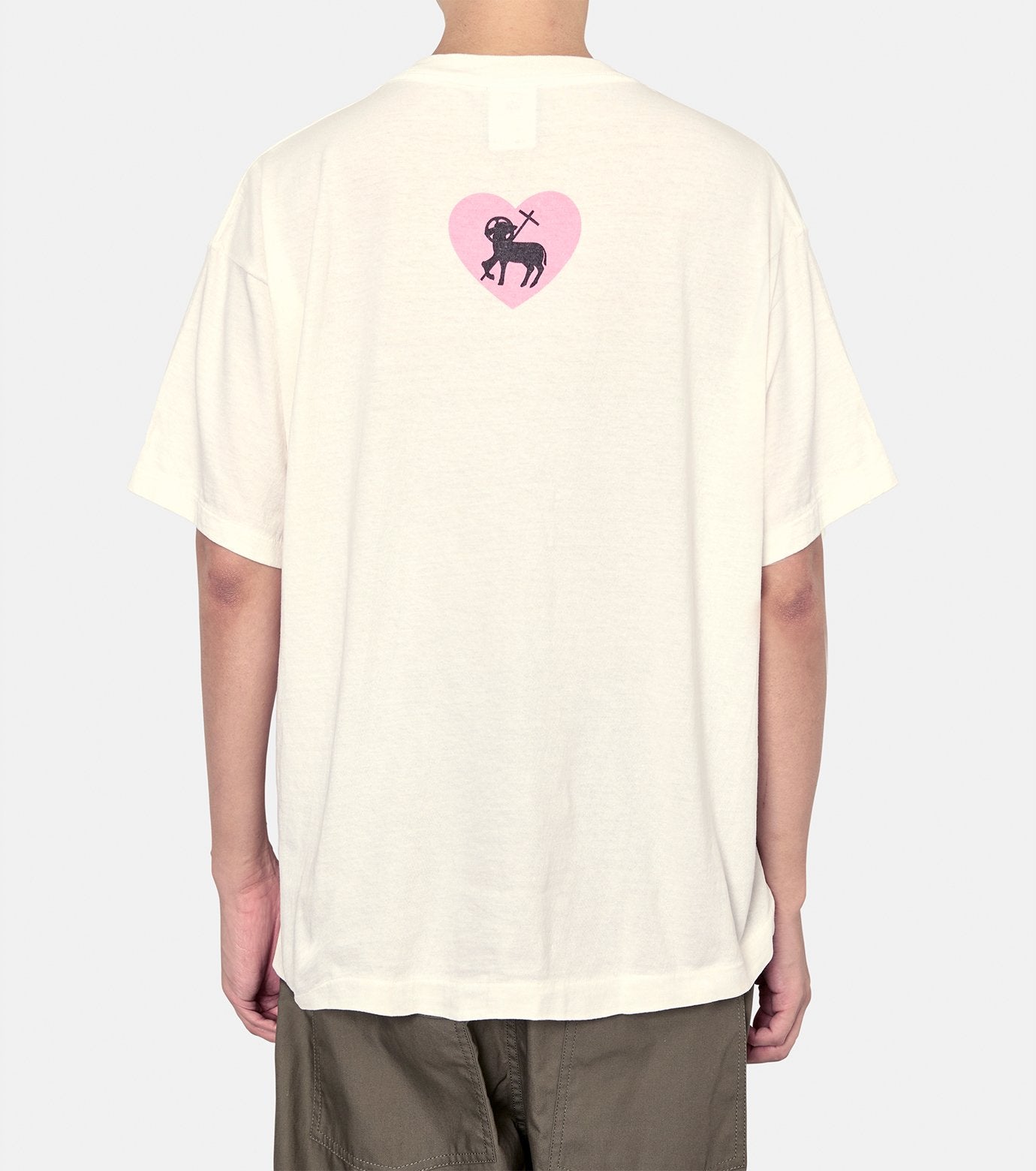 SS TEE/HEART SAINT