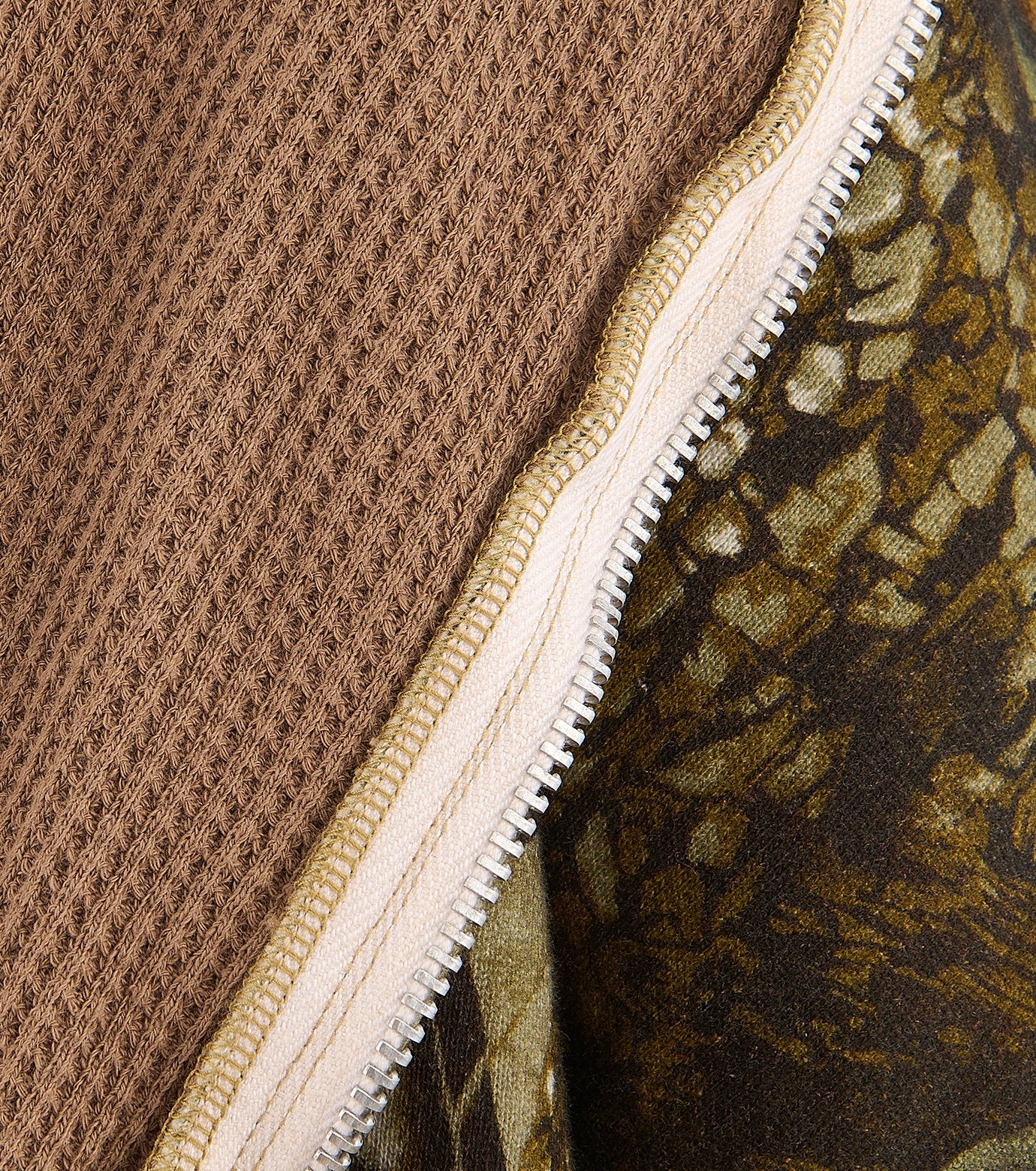 BAPE_ZIP HOODIE/SAHARK