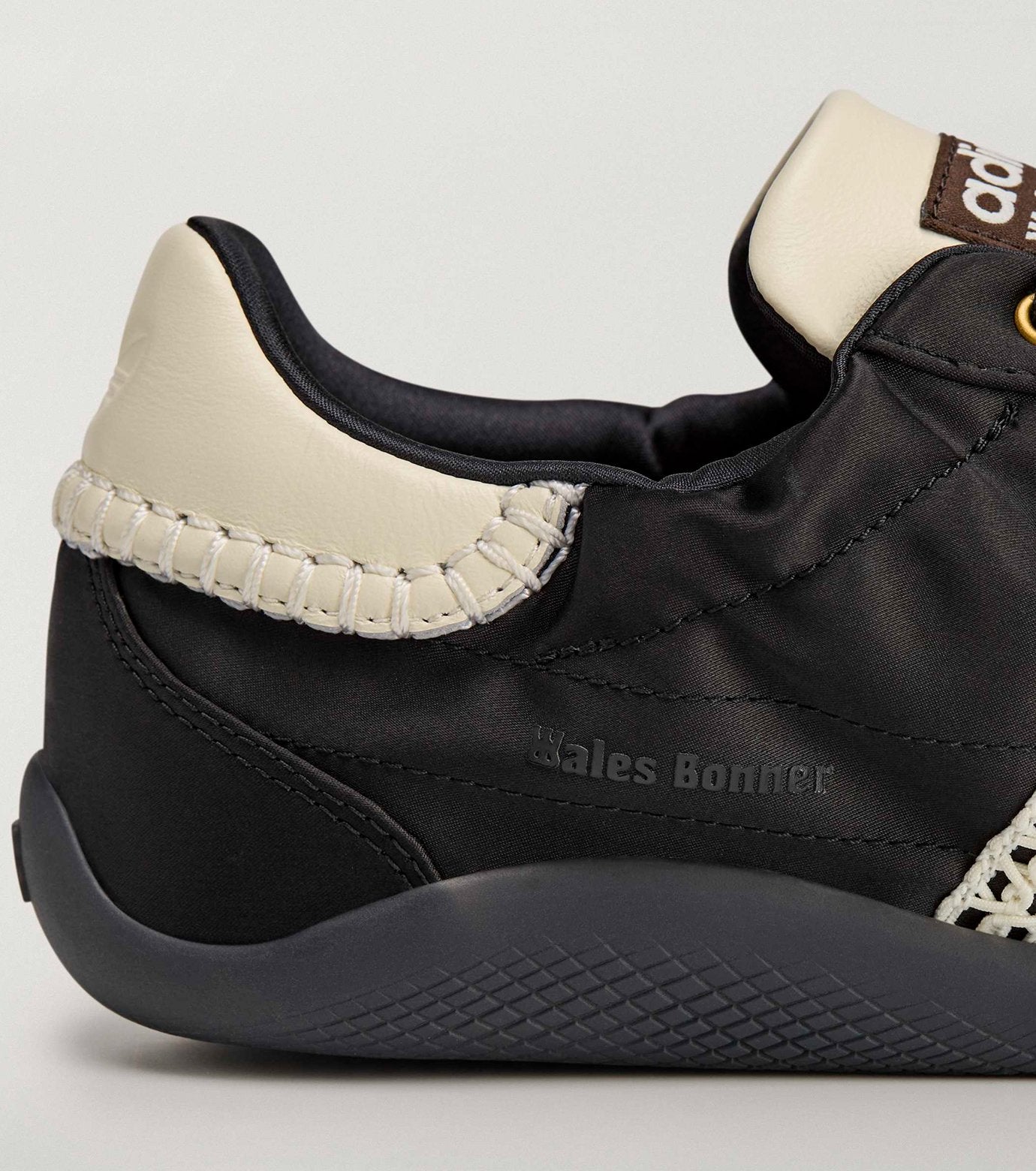 adidas WB KARINTHA LO SATIN