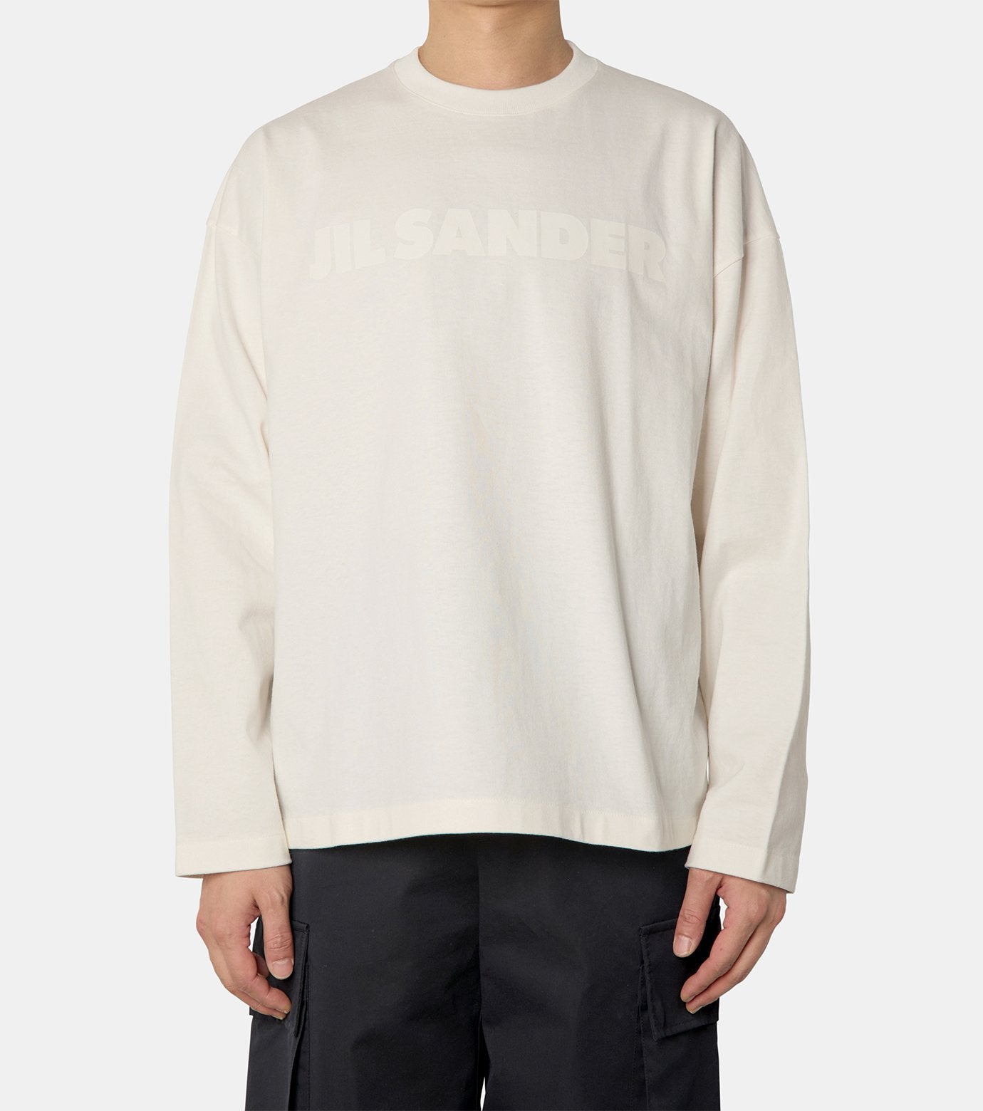 CREW NECK LONG SLEEVES T-SHIRT