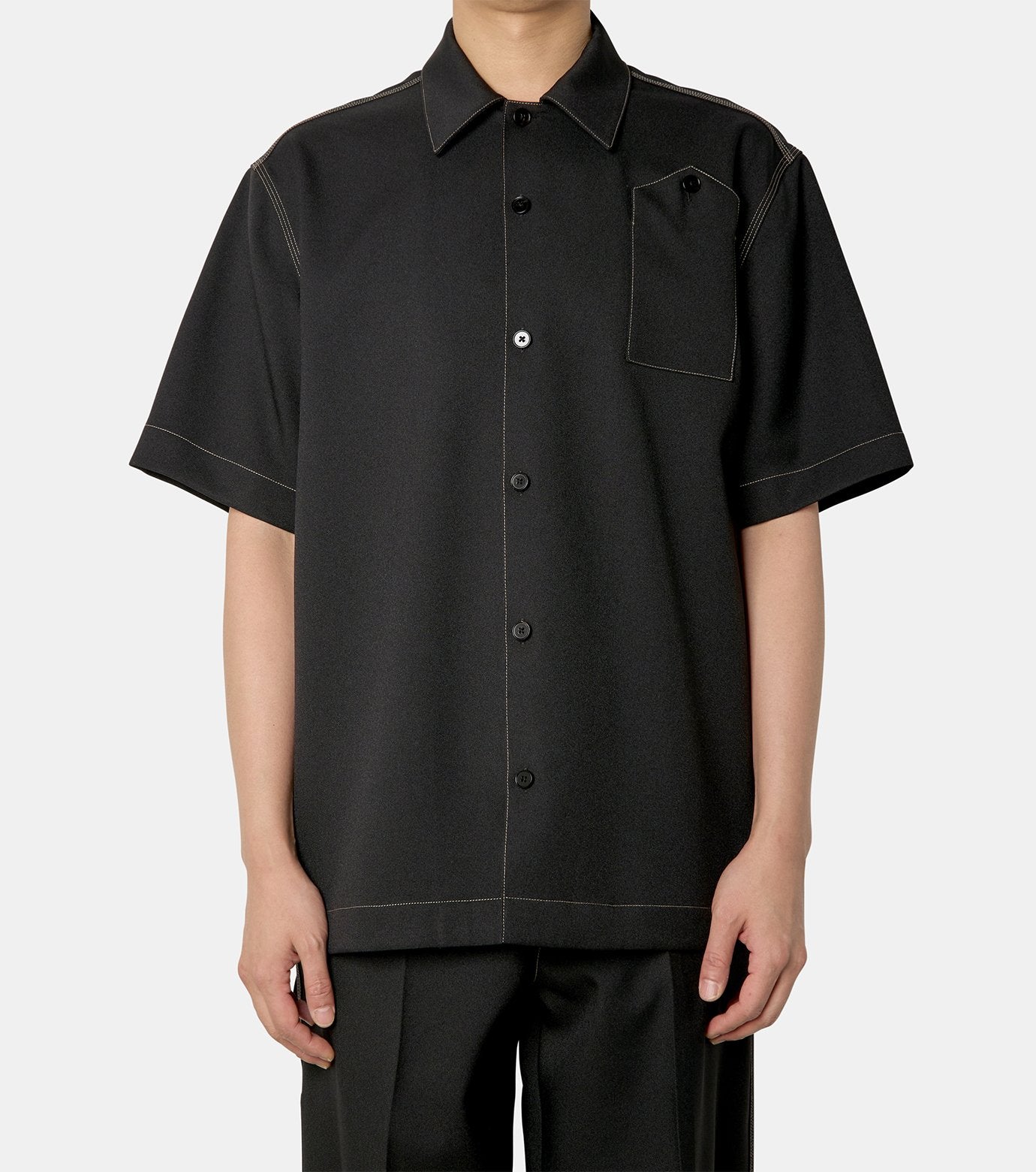 SHORT SLEEVE SHIRT