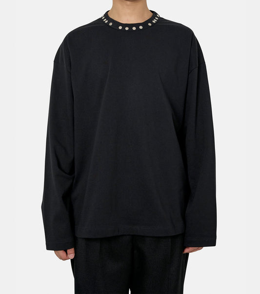 T-SHIRT CN LS W/STUDS