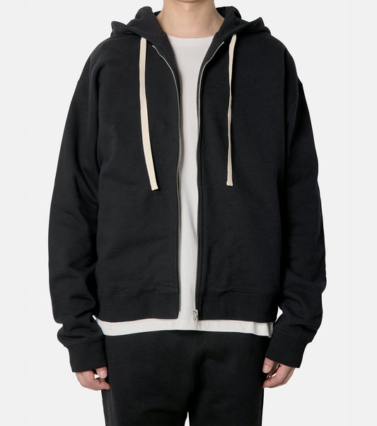 ZIPPED HOODIE 106 EMB