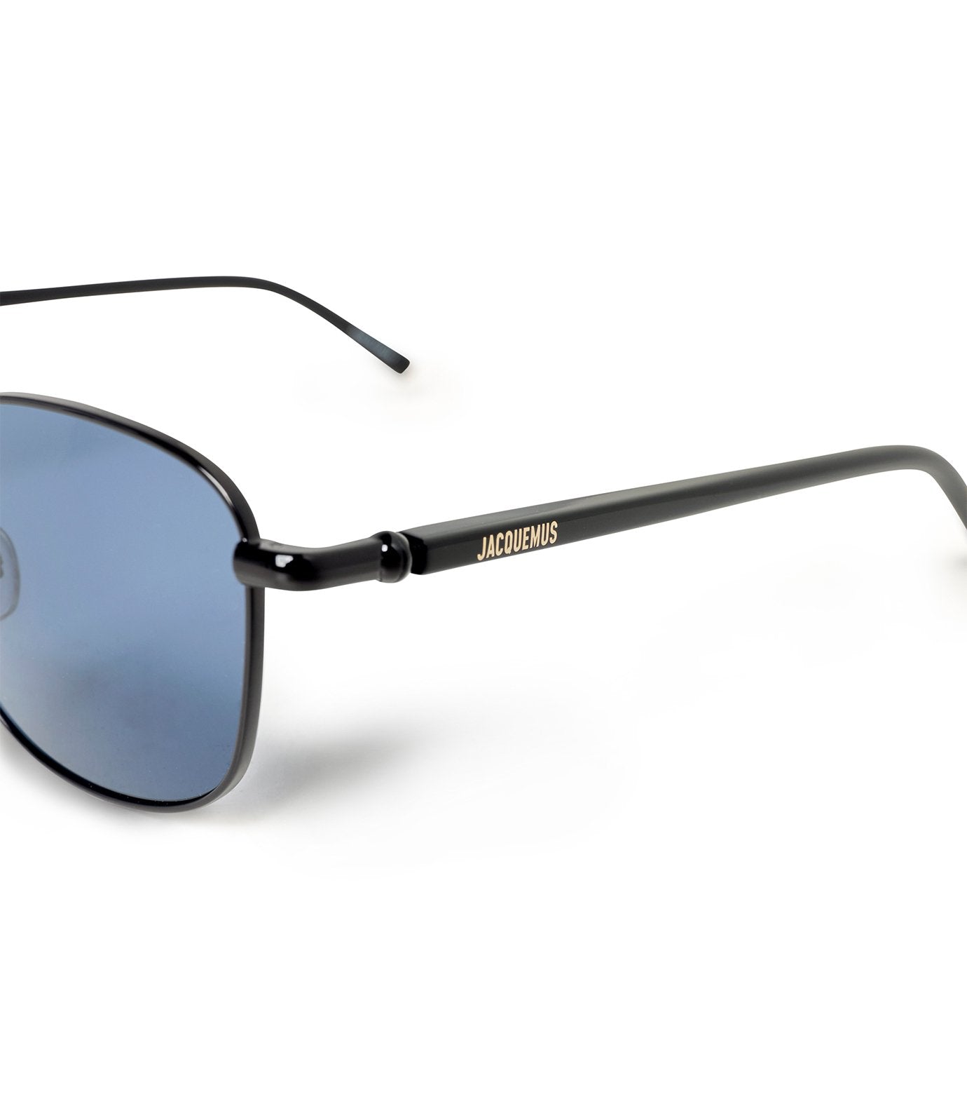 LES LUNETTES 161