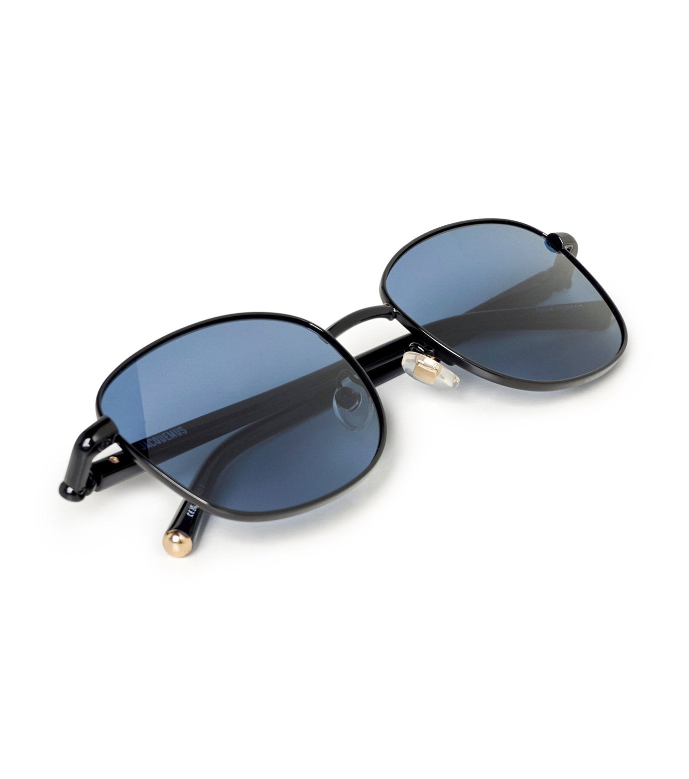 LES LUNETTES 161