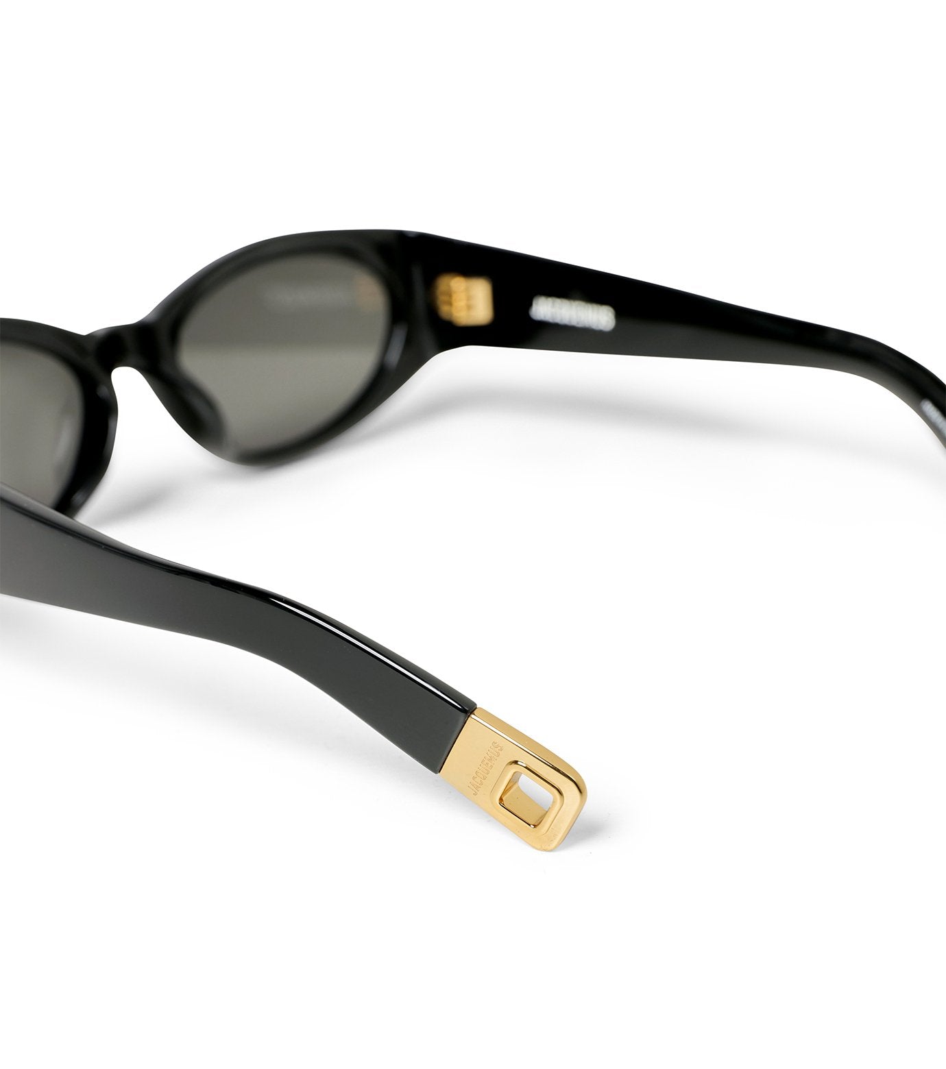 LES LUNETTES OVALO