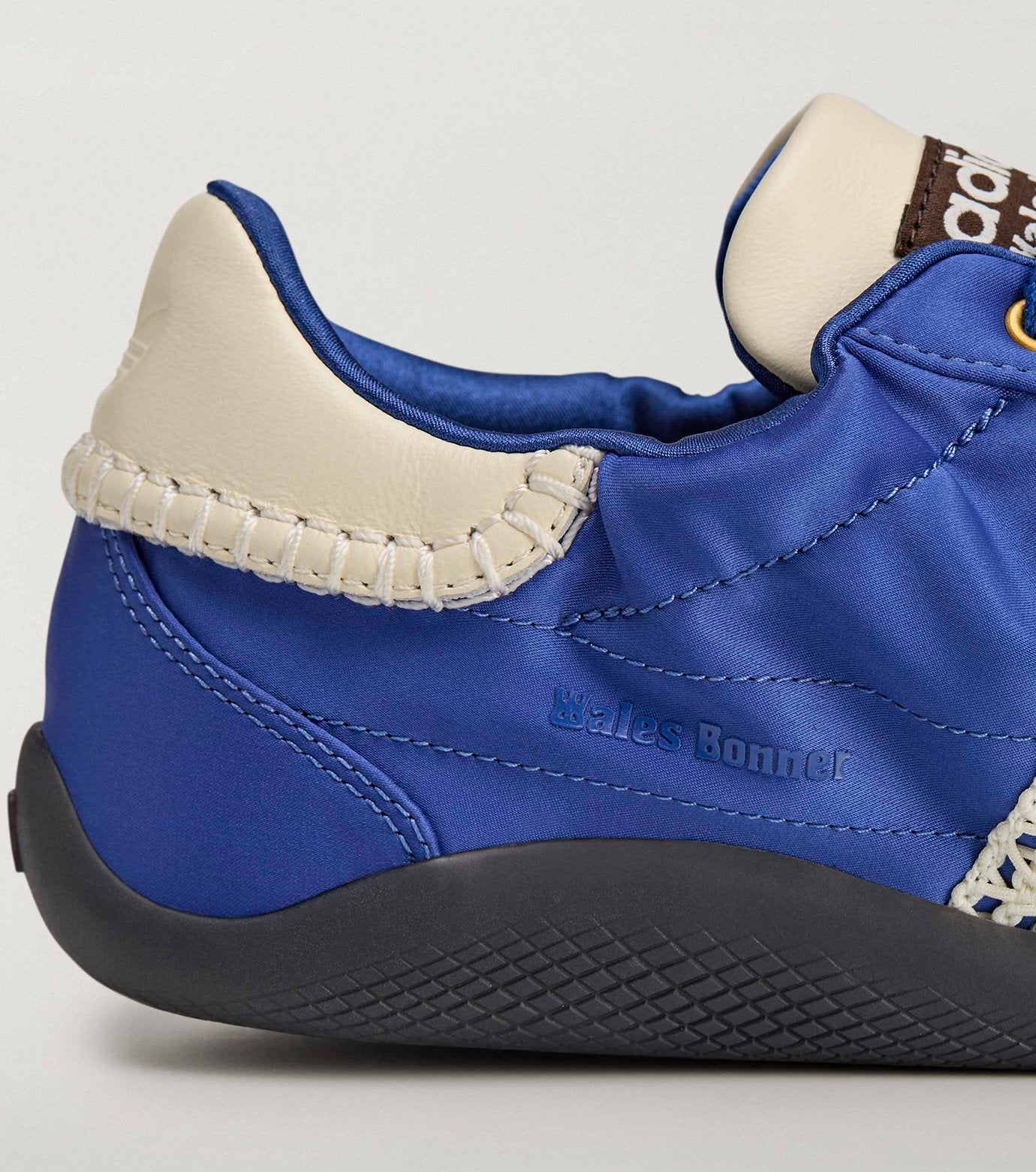 adidas WB KARINTHA LO SATIN