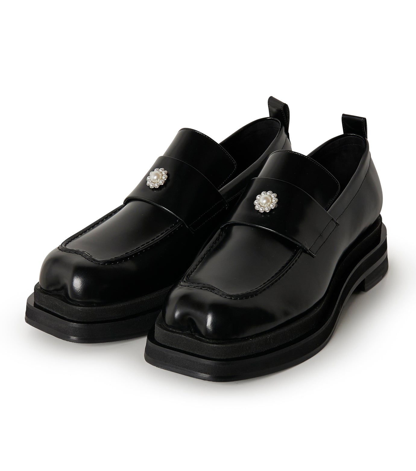 HEART TOE PLATFORM LOAFER