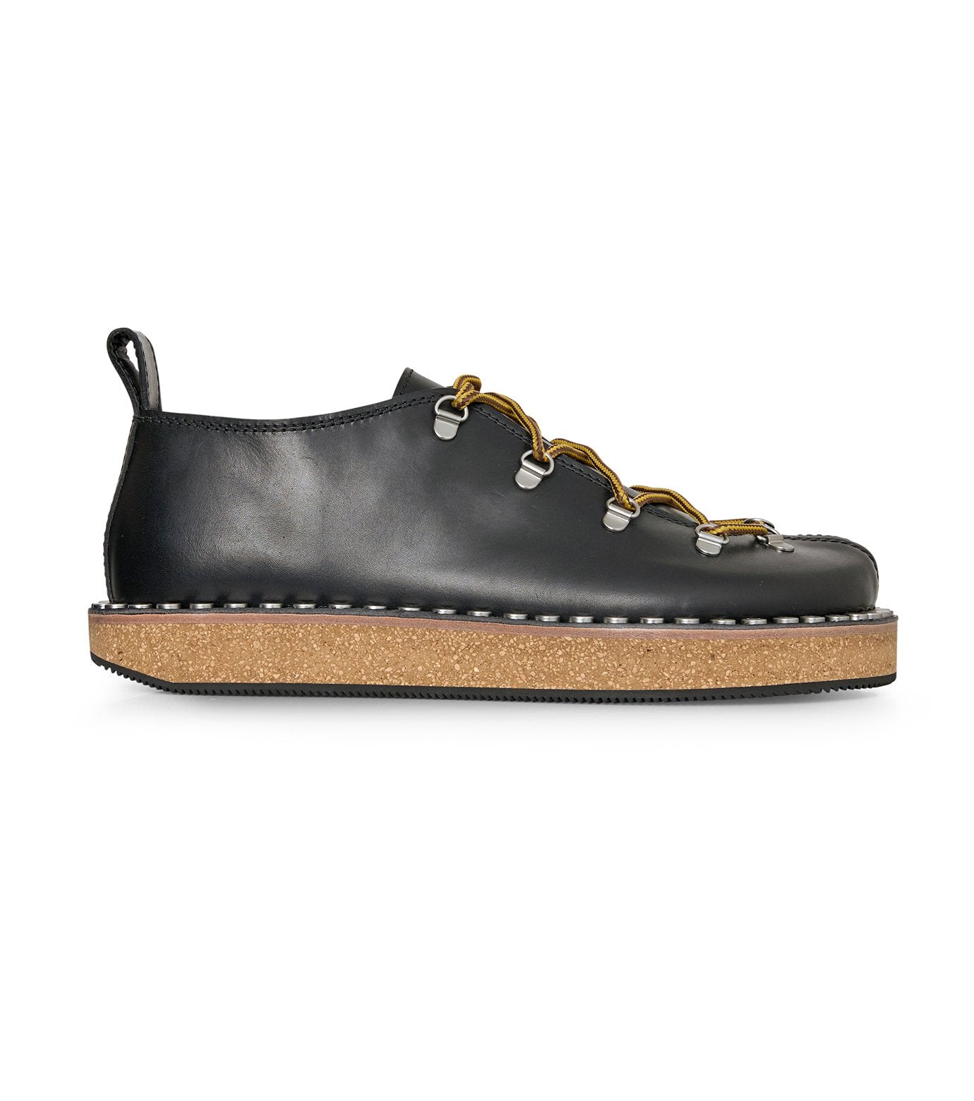 RIVET HIKING LACE-UP