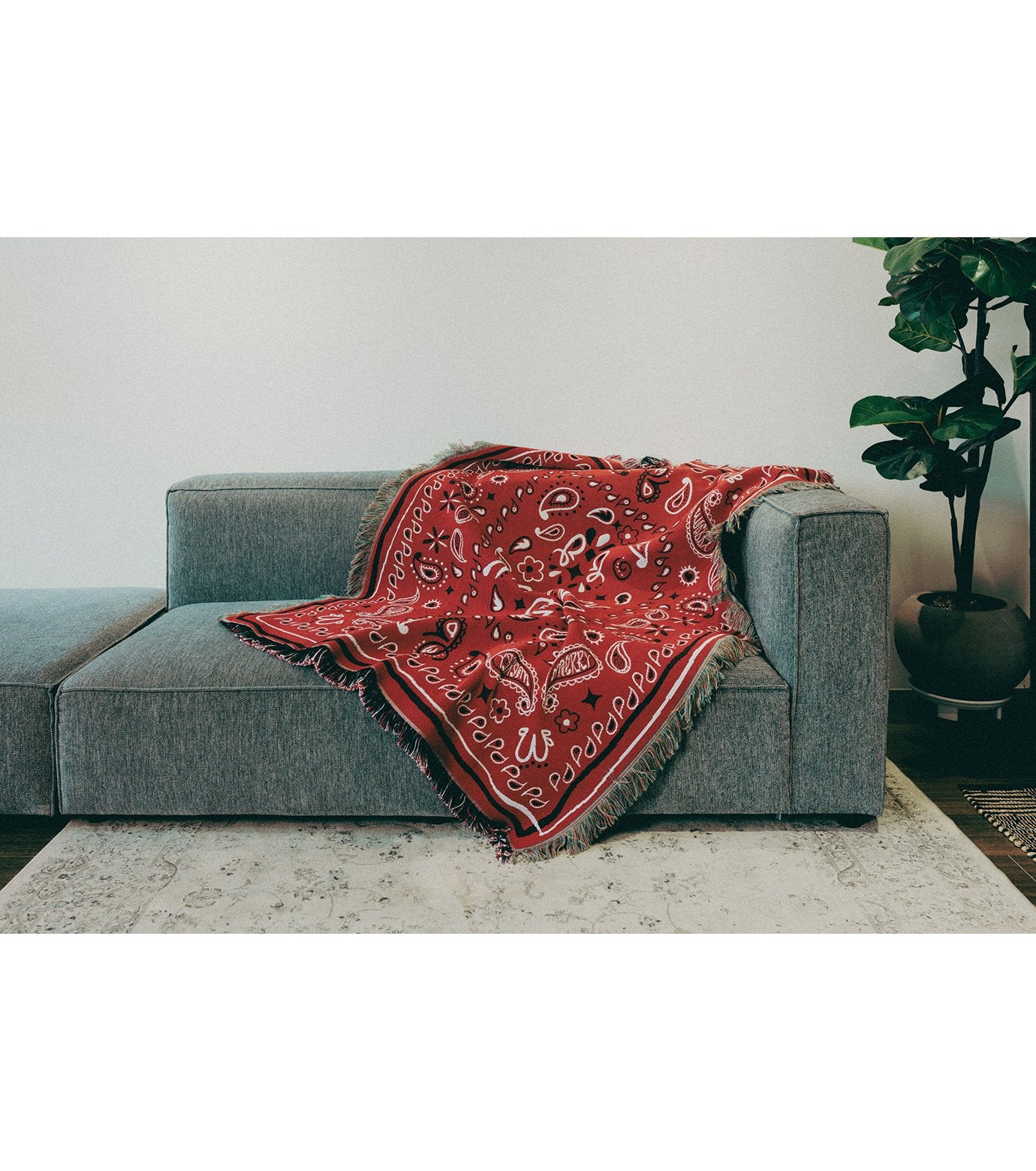 Paisley Red