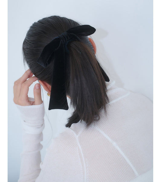 velour ribbon pony