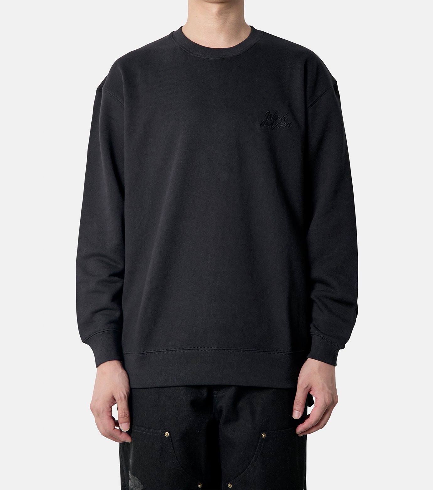 CREWNECK SWEATSHIRT