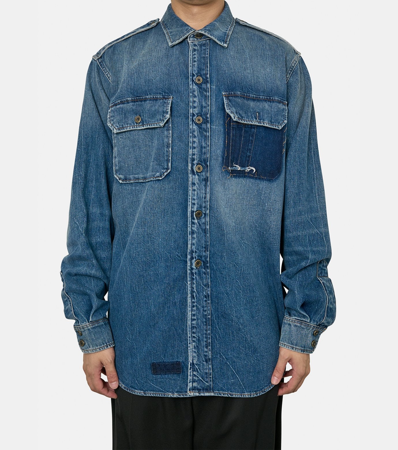 Long-sleeved Shirt
