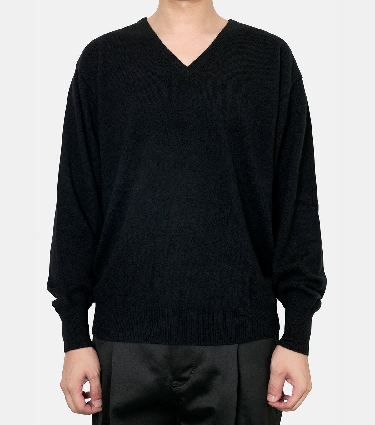 PURE CASHMERE KNIT V NECK LS