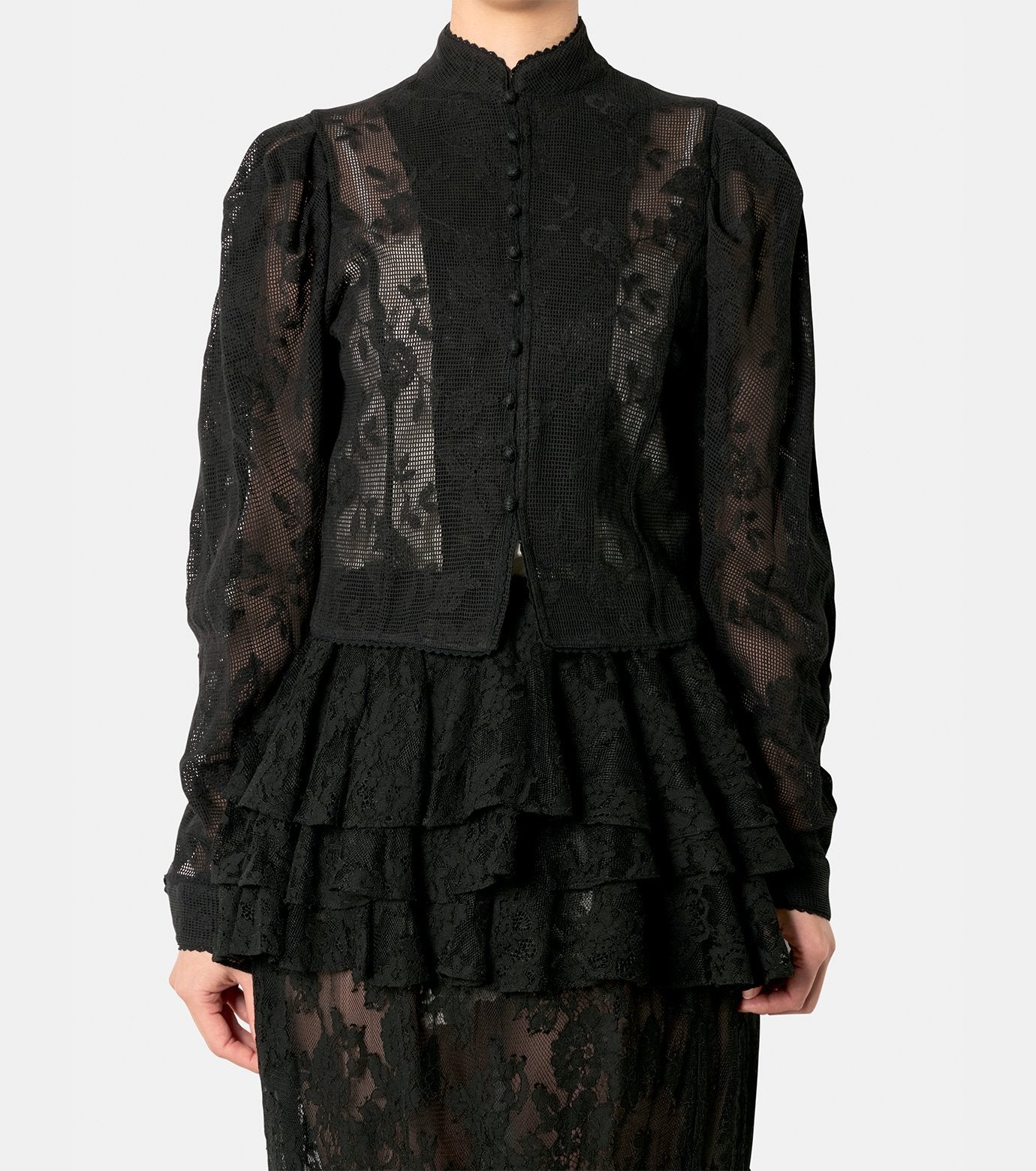 Emb Lace Col Montant Top