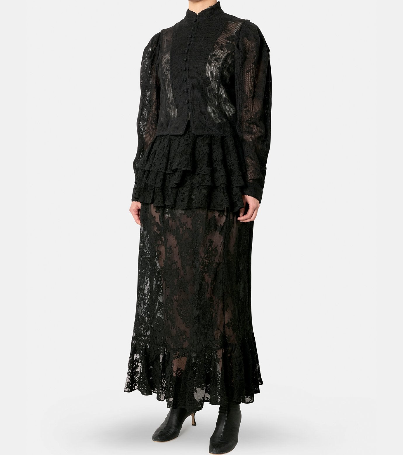 Emb Lace Col Montant Top