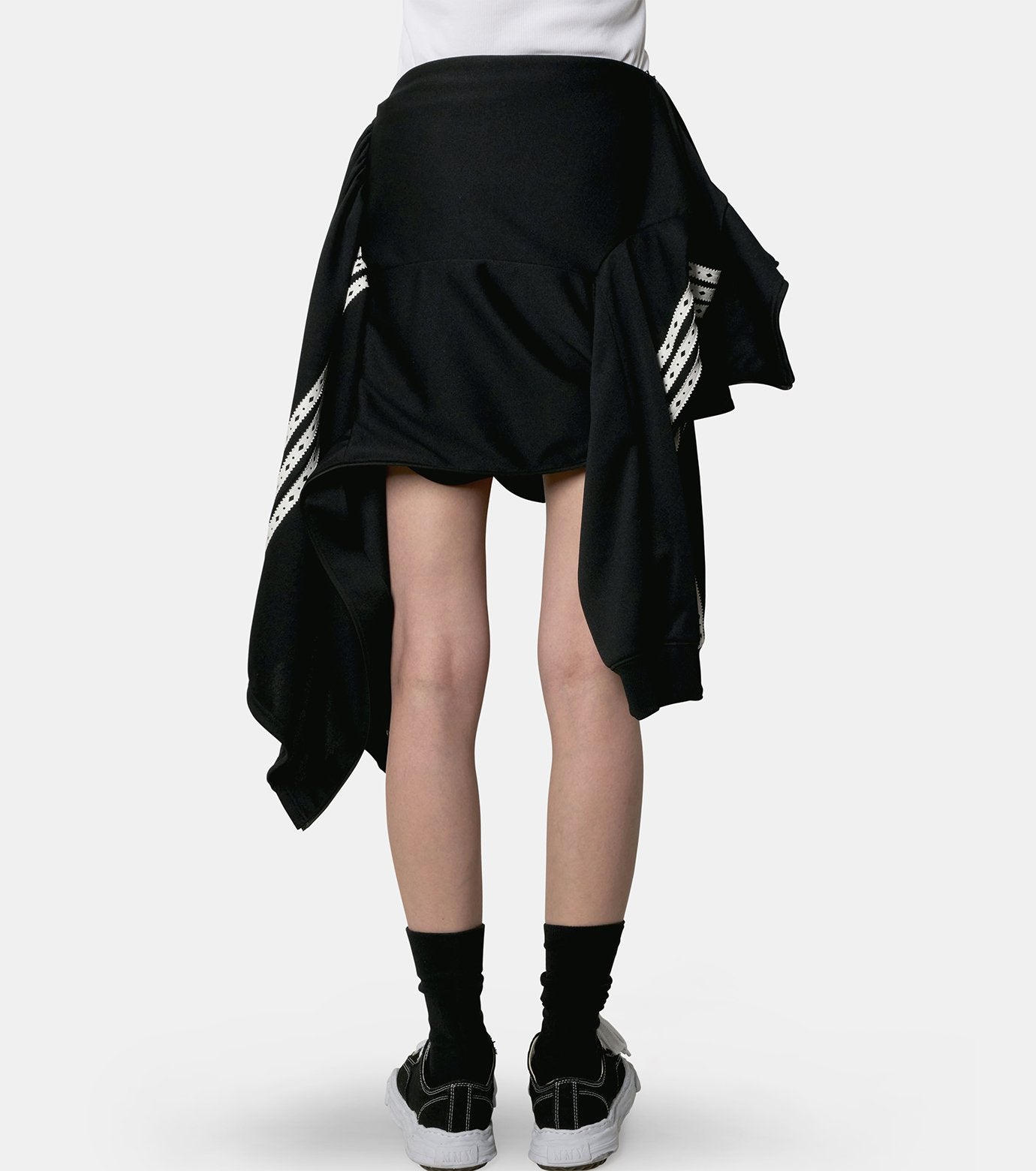 90 Flip Blouse Track Skirt