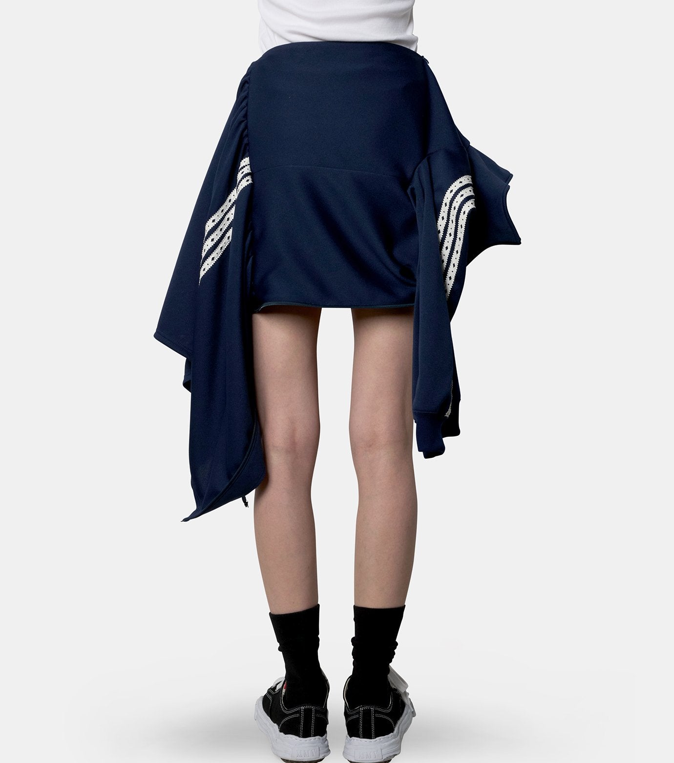 90 Flip Blouse Track Skirt