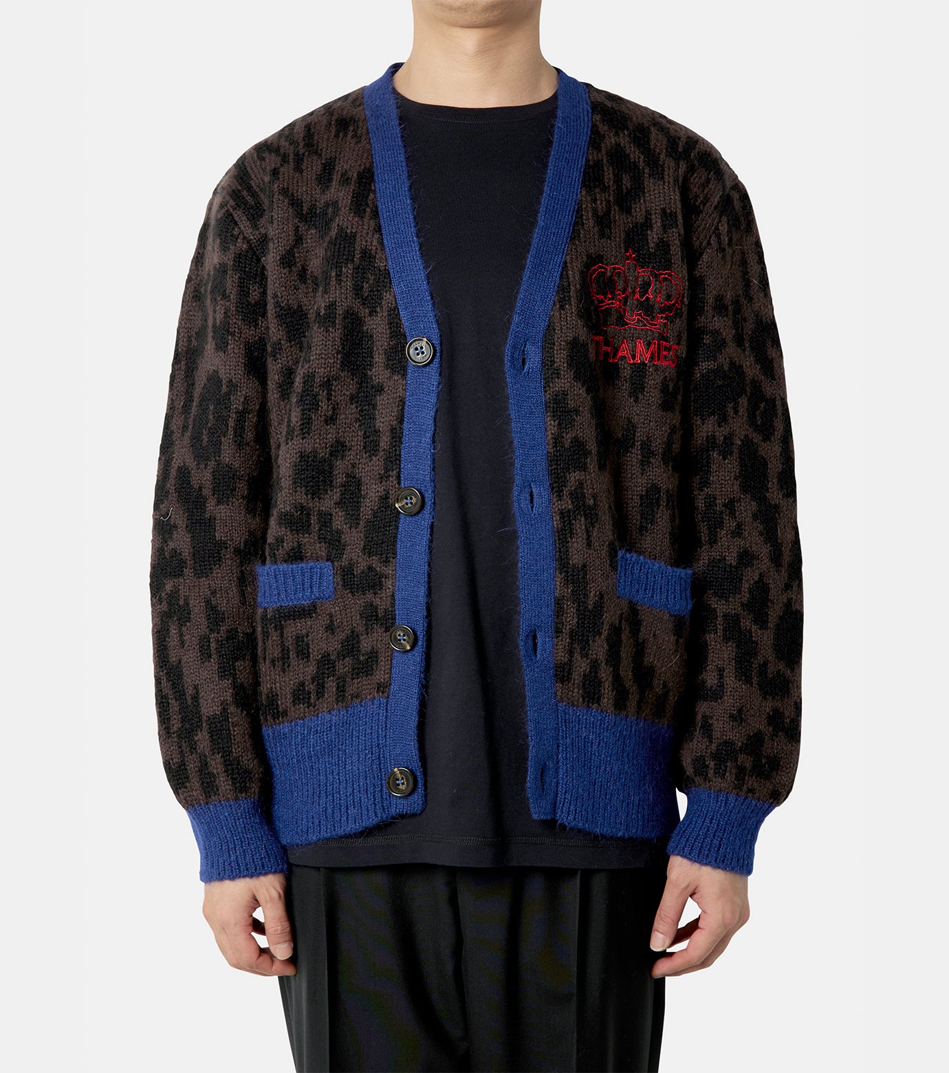 CARNIVORE CARDIGAN ||