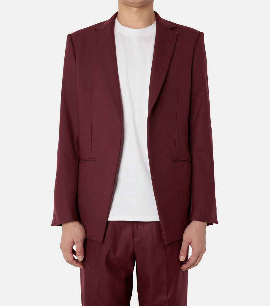 Full-Canvas Jacket &
Slacks.