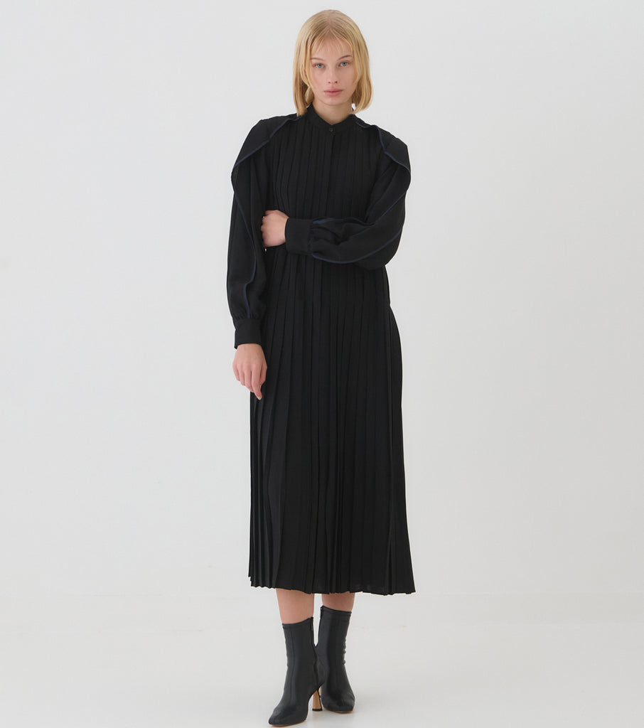 Layered Sleeve Pleated Dress