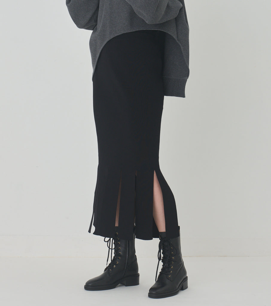 Strip Form Knit Skirt