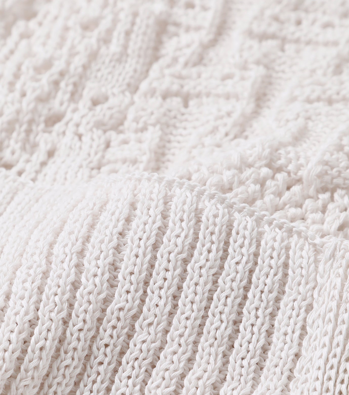 Lace Pattern Knit Vest