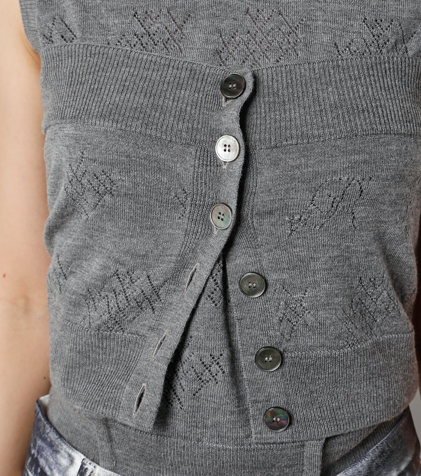 Eyelet High Gauge V Knit