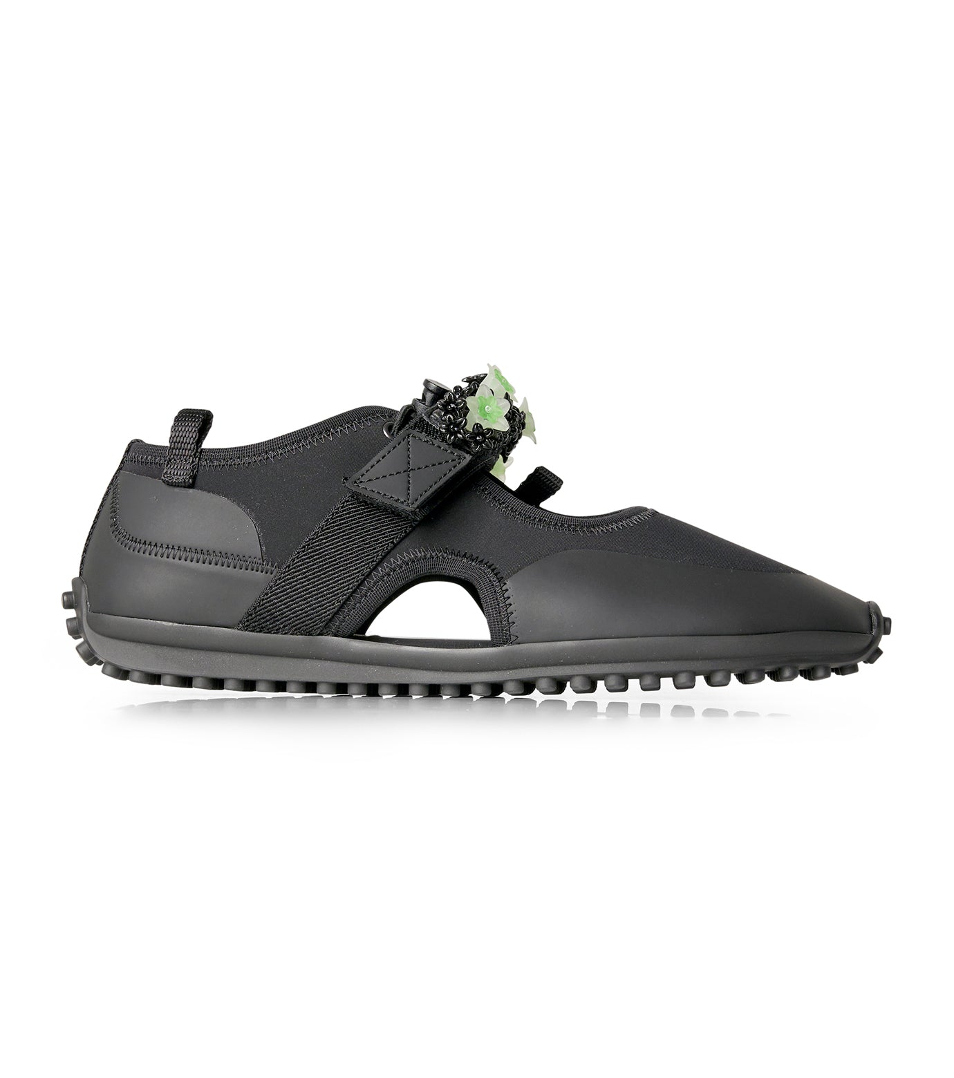 Open Sneakers w/Beads Applications