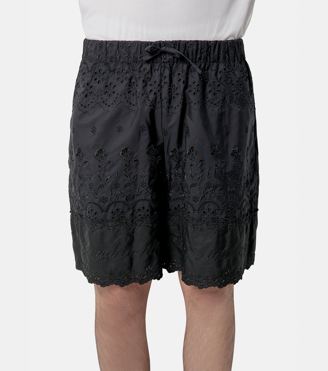 EASY DRAWSTRING SHORTS W/ TRIM