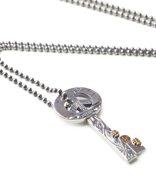 Key Necklace （K18 Diamond)