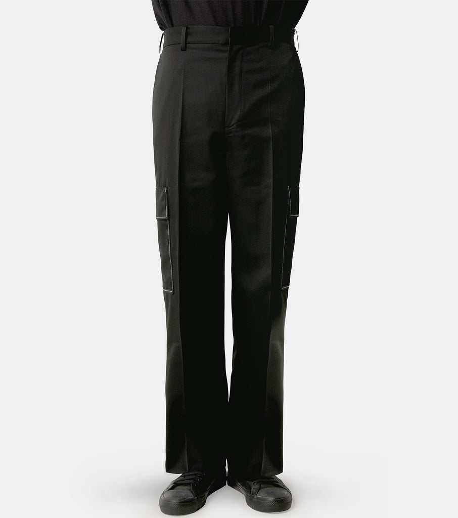 CONTRAST-STITCHED CARGO TROUSERS