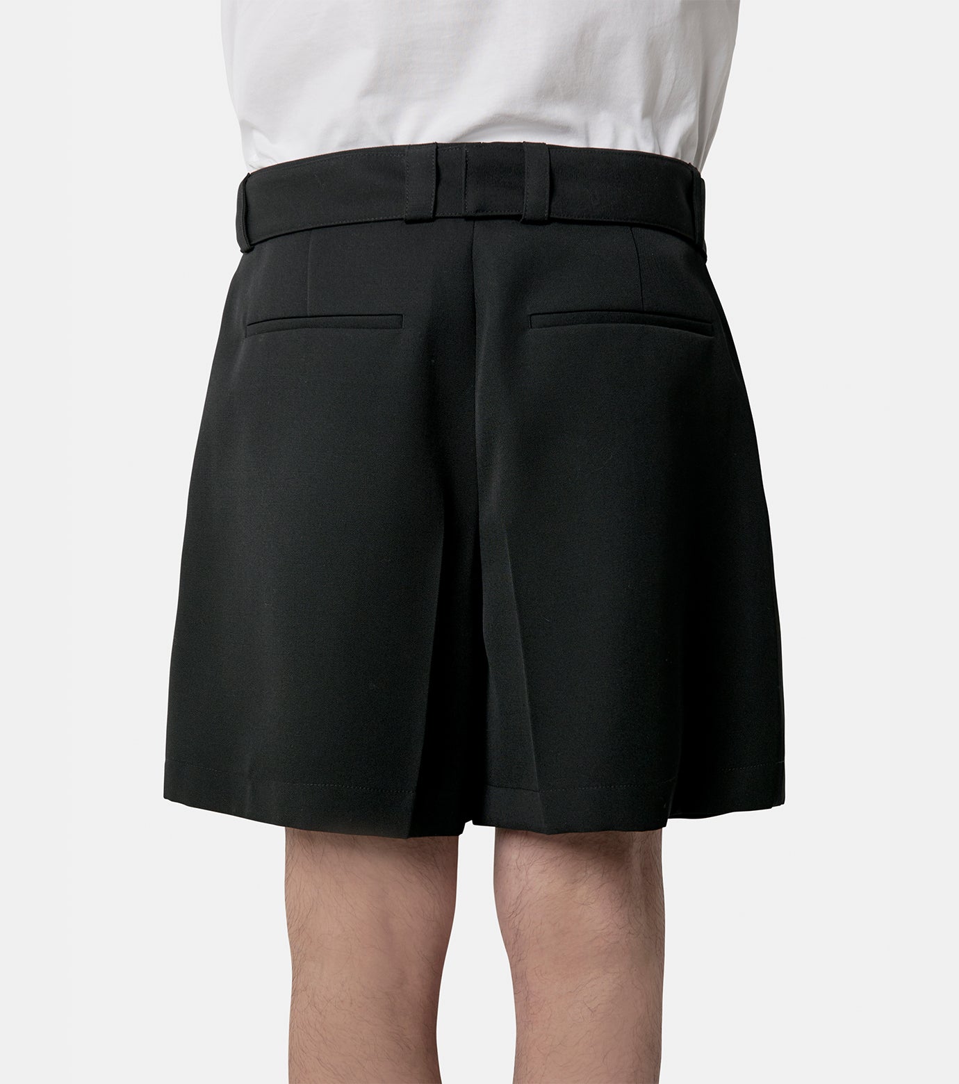 TROUSER 64 SHORTS