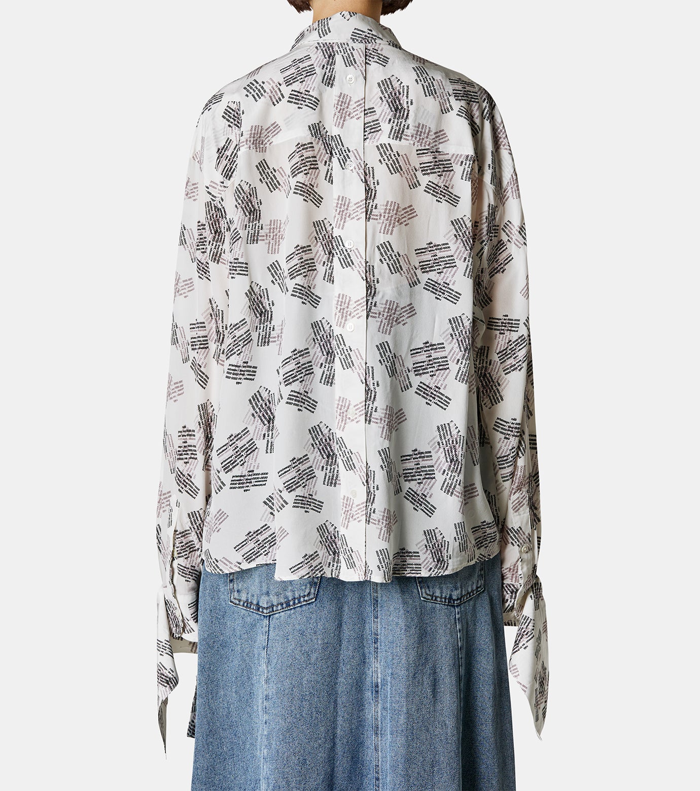 Cuff Detailed Blouse